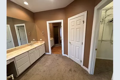 327 Royal Oak Drive, Steger, IL 60475 - Photo 21