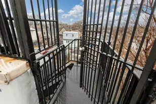 3414 W Le Moyne St, Chicago, IL 60651 - Photo 31