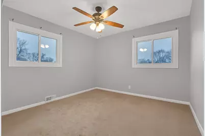 922 Coventry Lane, Crystal Lake, IL 60014 - Photo 17