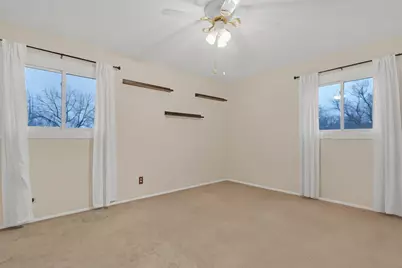 922 Coventry Lane, Crystal Lake, IL 60014 - Photo 15