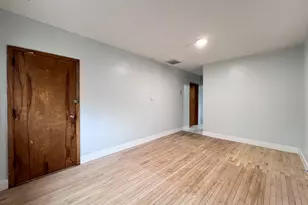 5217 S Hermitage Ave, Chicago, IL 60609 - Photo 9