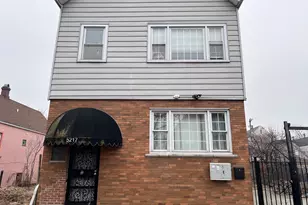 5217 S Hermitage Ave, Chicago, IL 60609 - Photo 3