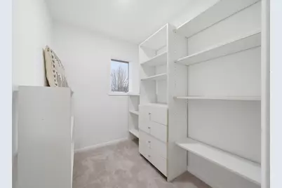 9248 N Maryland Street, Niles, IL 60714 - Photo 15