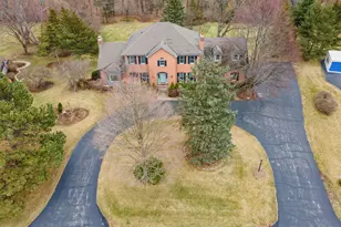 3810 Church Hill Ln, Crystal Lake, IL 60014 - Photo 5