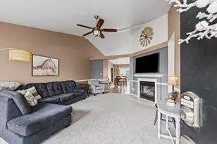 1710 Magnolia Dr, Saint John, IL 61873 - Photo 5