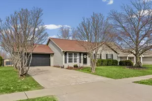 1710 Magnolia Dr, Saint John, IL 61873 - Photo 3