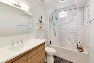 3051 N Drake Ave, Chicago, IL 60618 - Photo 17