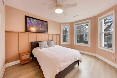 3051 N Drake Avenue, Chicago, IL 60618 - Photo 15