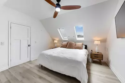 3051 N Drake Avenue, Chicago, IL 60618 - Photo 9