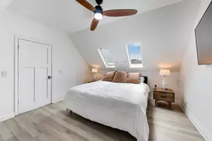 3051 N Drake Ave, Chicago, IL 60618 - Photo 9