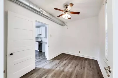 3051 N Drake Avenue, Chicago, IL 60618 - Photo 31