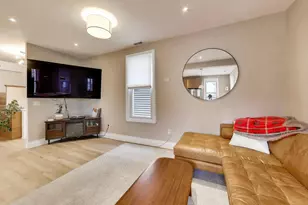 3051 N Drake Ave, Chicago, IL 60618 - Photo 5