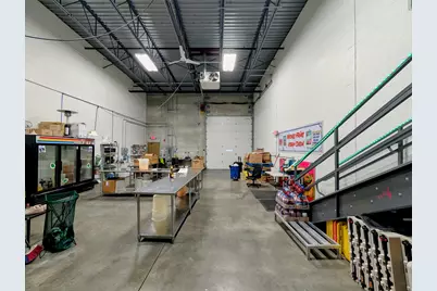 650 Willowbrook Center Parkway #205, Willowbrook, IL 60527 - Photo 11