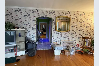 7653 S Yates Boulevard, Chicago, IL 60649 - Photo 9