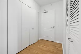 125 S Jefferson St, Chicago, IL 60661 - Photo 13