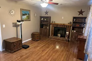 6049 E Flyers Dr, Chicago, IL 62898 - Photo 5