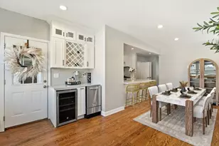 6052 W Eddy St, Chicago, IL 60634 - Photo 7