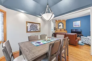 1030 Arbor Ct, Mount Prospect, IL 60056 - Photo 9