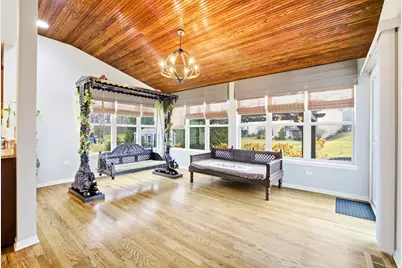 635 Slate Run, Elgin, IL 60124 - Photo 17