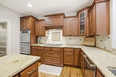 635 Slate Run, Elgin, IL 60124 - Photo 13