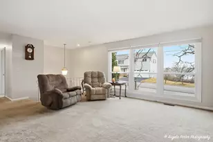 4519 W Shore Dr, Wonder Lake, IL 60097 - Photo 5