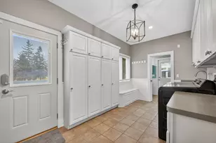 38W509 Golfview Ct, Saint Charles, IL 60175 - Photo 33