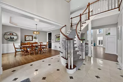 38W509 Golfview Court, Saint Charles, IL 60175 - Photo 3