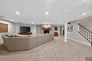 38W509 Golfview Ct, Saint Charles, IL 60175 - Photo 67