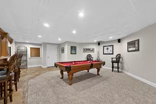 38W509 Golfview Ct, Saint Charles, IL 60175 - Photo 71