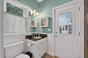 38W509 Golfview Ct, Saint Charles, IL 60175 - Photo 35