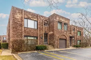 379 E Rimini Ct, Palatine, IL 60067 - Photo 1