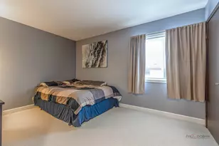 379 E Rimini Ct, Palatine, IL 60067 - Photo 9