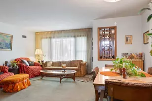 5341 Greenleaf St, Skokie, IL 60077 - Photo 5