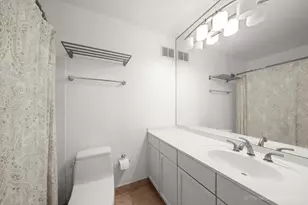 474 N Lake Shore Dr, Chicago, IL 60611 - Photo 11