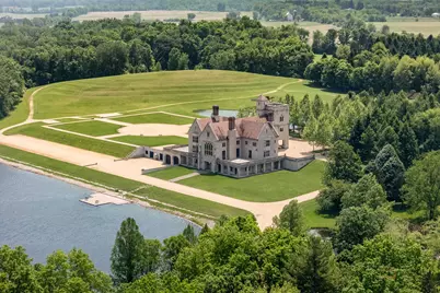 17519 Lincoln Road, Harvard, IL 60033 - Photo 1