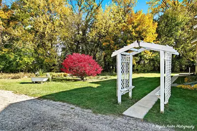 814 N River Road, McHenry, IL 60051 - Photo 37