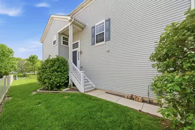 922 Saddle Ridge Drive, Joliet, IL 60432 - Photo 3