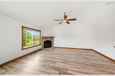 922 Saddle Ridge Drive, Joliet, IL 60432 - Photo 7
