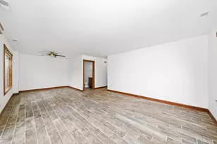 922 Saddle Ridge Dr, Joliet, IL 60432 - Photo 23