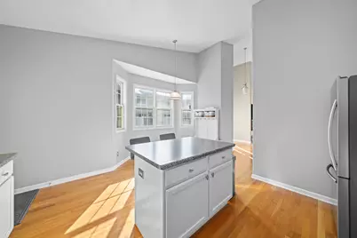 340 Manning Drive, Dekalb, IL 60115 - Photo 9