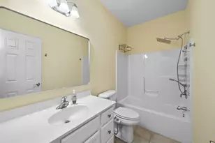 340 Manning Dr, Dekalb, IL 60115 - Photo 15