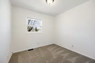 160 Galewood Dr, Bolingbrook, IL 60440 - Photo 11