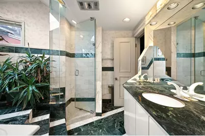 832 W Junior Terrace, Chicago, IL 60613 - Photo 35