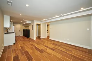 5200 N Winthrop Ave, Chicago, IL 60640 - Photo 13