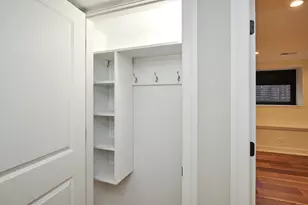 5200 N Winthrop Ave, Chicago, IL 60640 - Photo 23