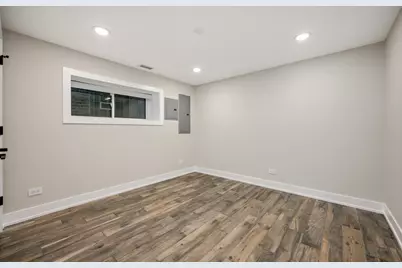 2225 W Carmen Avenue, Chicago, IL 60625 - Photo 27