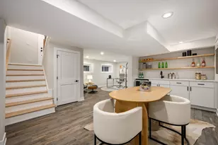 2225 W Carmen Ave, Chicago, IL 60625 - Photo 21