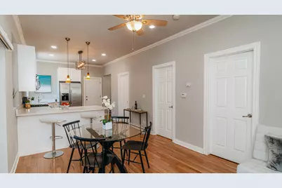 3710 W Wrightwood Avenue #2D, Chicago, IL 60647 - Photo 7