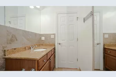 3710 W Wrightwood Avenue #2D, Chicago, IL 60647 - Photo 17