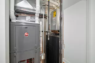 5200 N Winthrop Ave, Chicago, IL 60640 - Photo 17